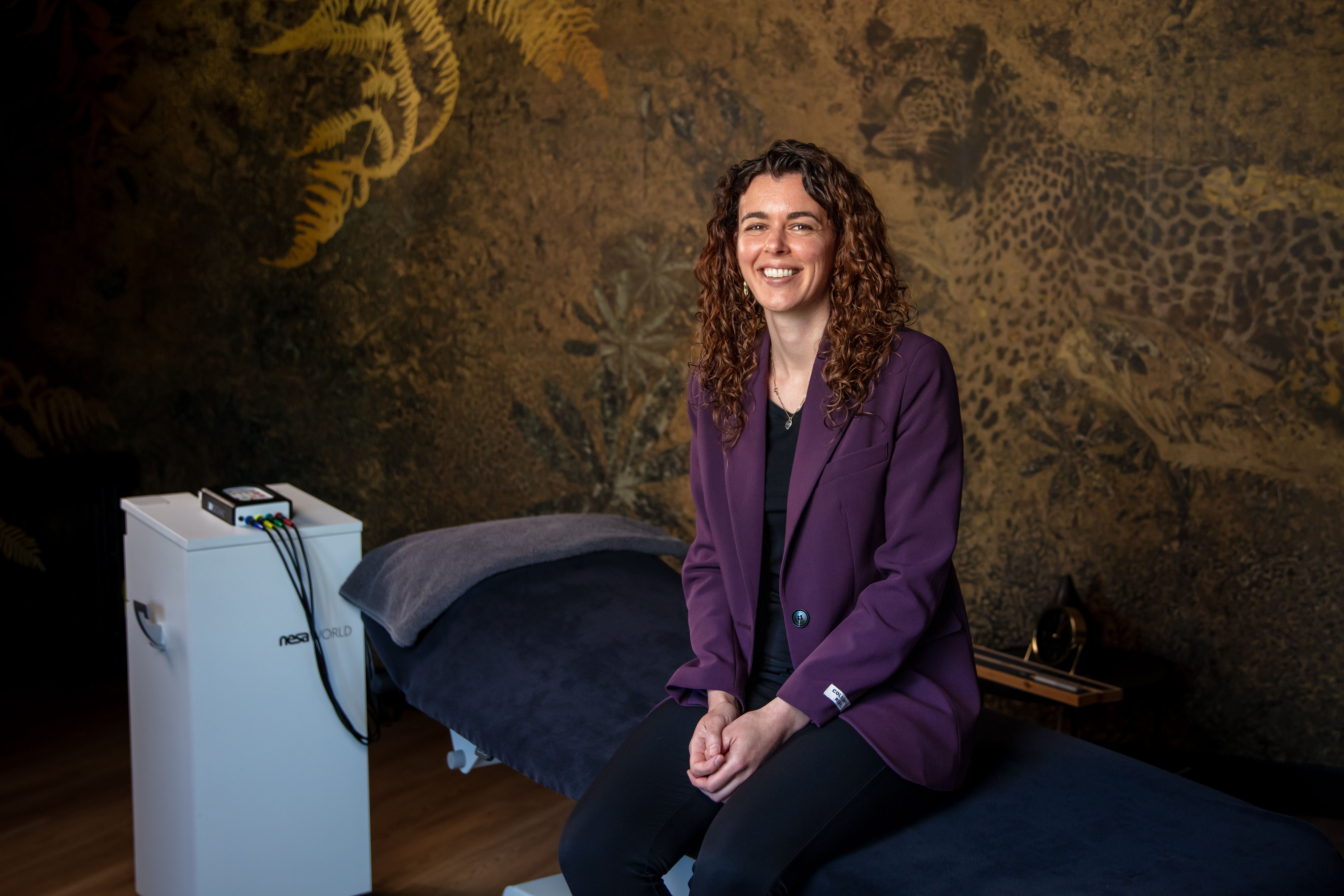 Sandra-veelerveen-behandelaar
