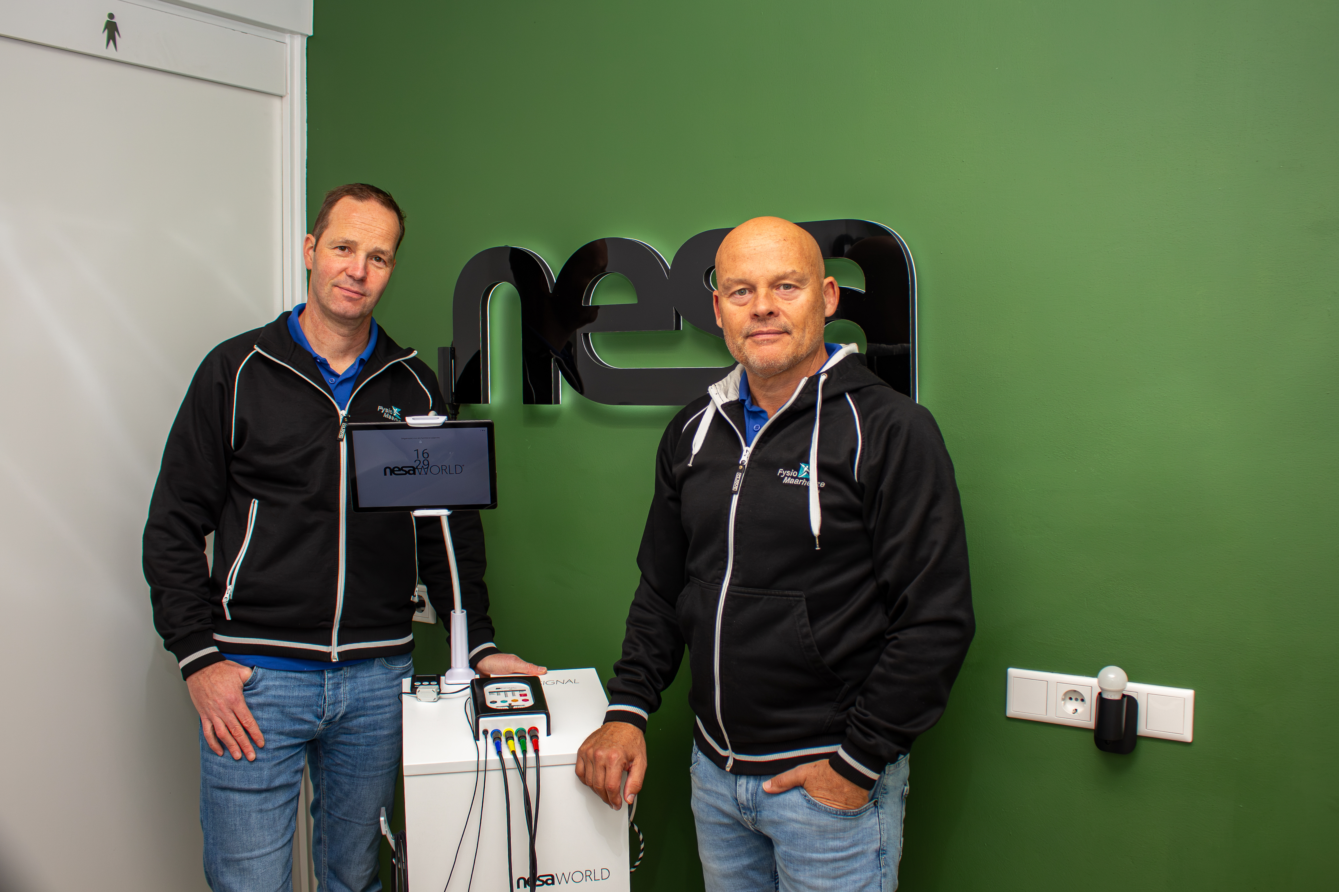 Maikel van de Laar en Bram van de Pol, NESA-behandelaars in Maarheeze